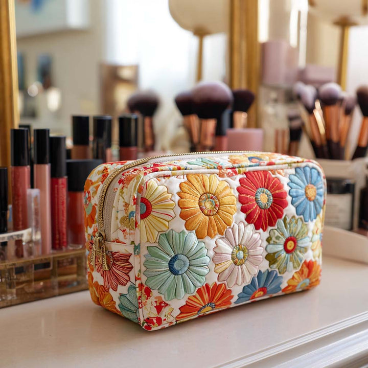 Brittany - Quilted Toiletry Bag - Shiny Petals