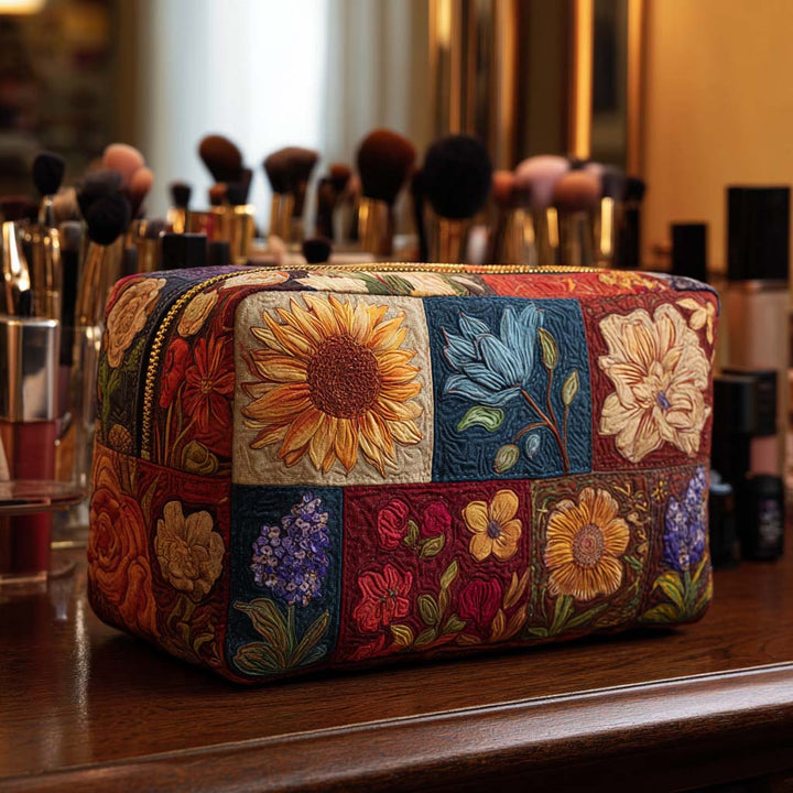 Heather - Quilted Toiletry Bag - Flowers