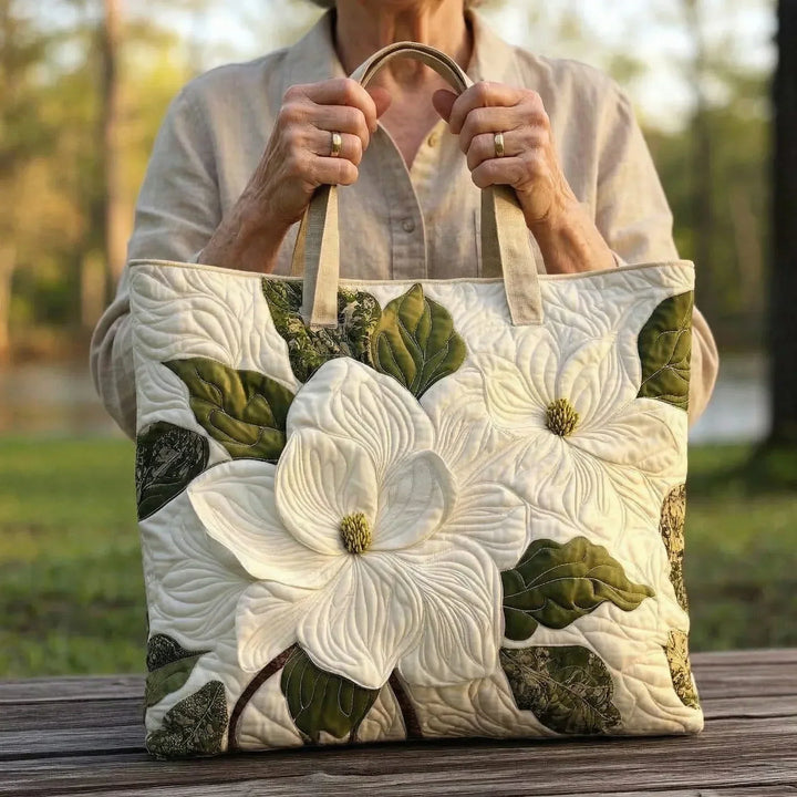 Quilted Tote Bag - White Blossoms