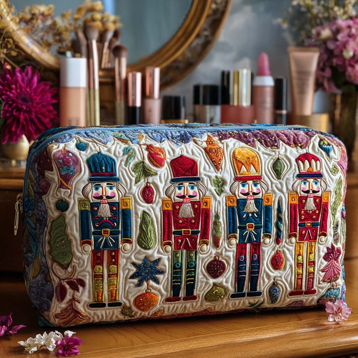 Sedona - Quilted Toiletry Bag - Shiny Nutcracker