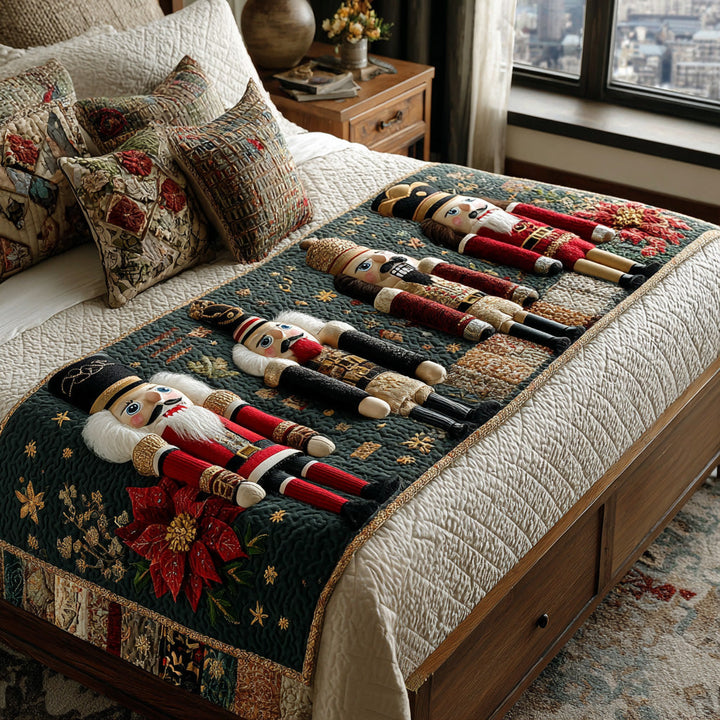 Toy Soldier Quilted Bed Runner NCU0DV7512