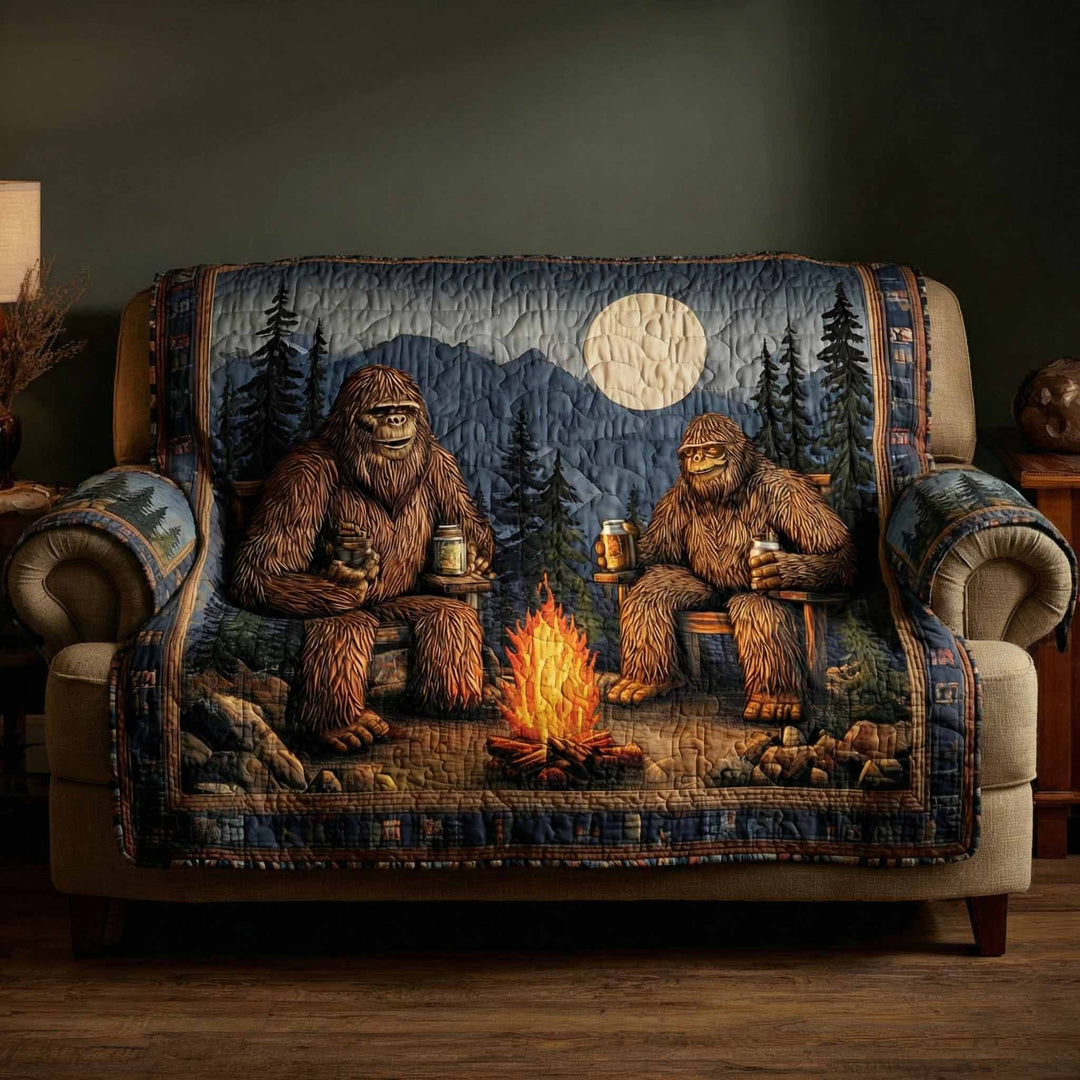 Bigfoot Quilted Sofa Cover NCU0VT376