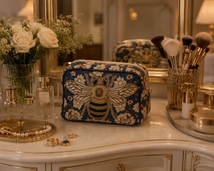 Bee Charm Quilted Makeup Bag NCU0DK10418